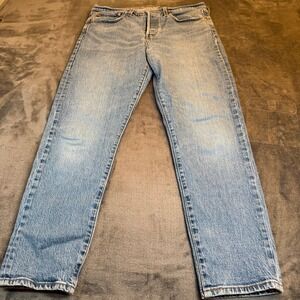 Levi's Premium Wedgie Jeans Light Wash Button Fly Blue Denim Womens Size 31